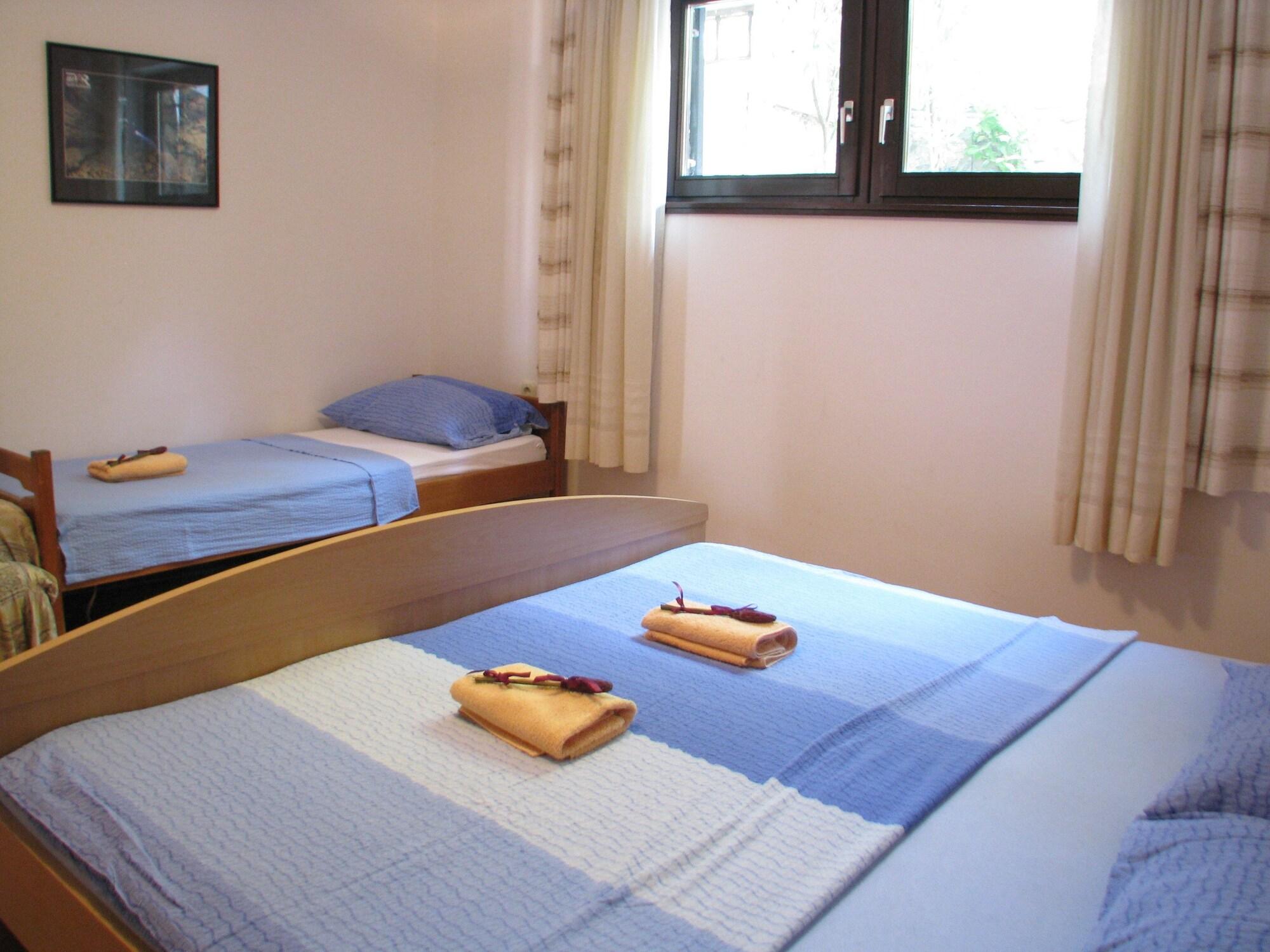Apartments Srkoc Pinezići Zewnętrze zdjęcie