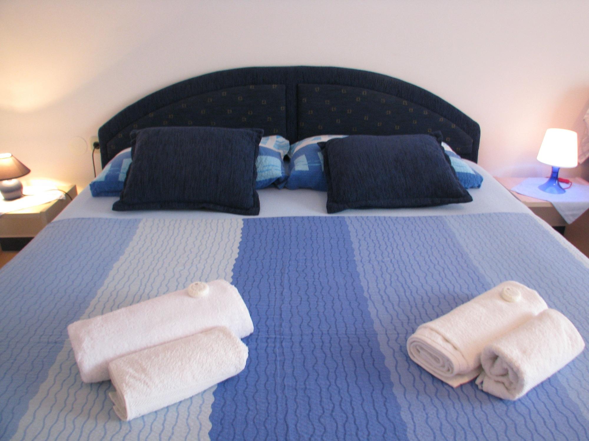 Apartments Srkoc Pinezići Zewnętrze zdjęcie